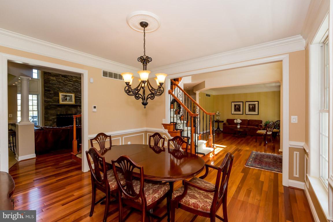 6042 Detrick Road Mount Airy, MD 21771 - Photo 9 of 30 Dining Room - gleaming hardwood
