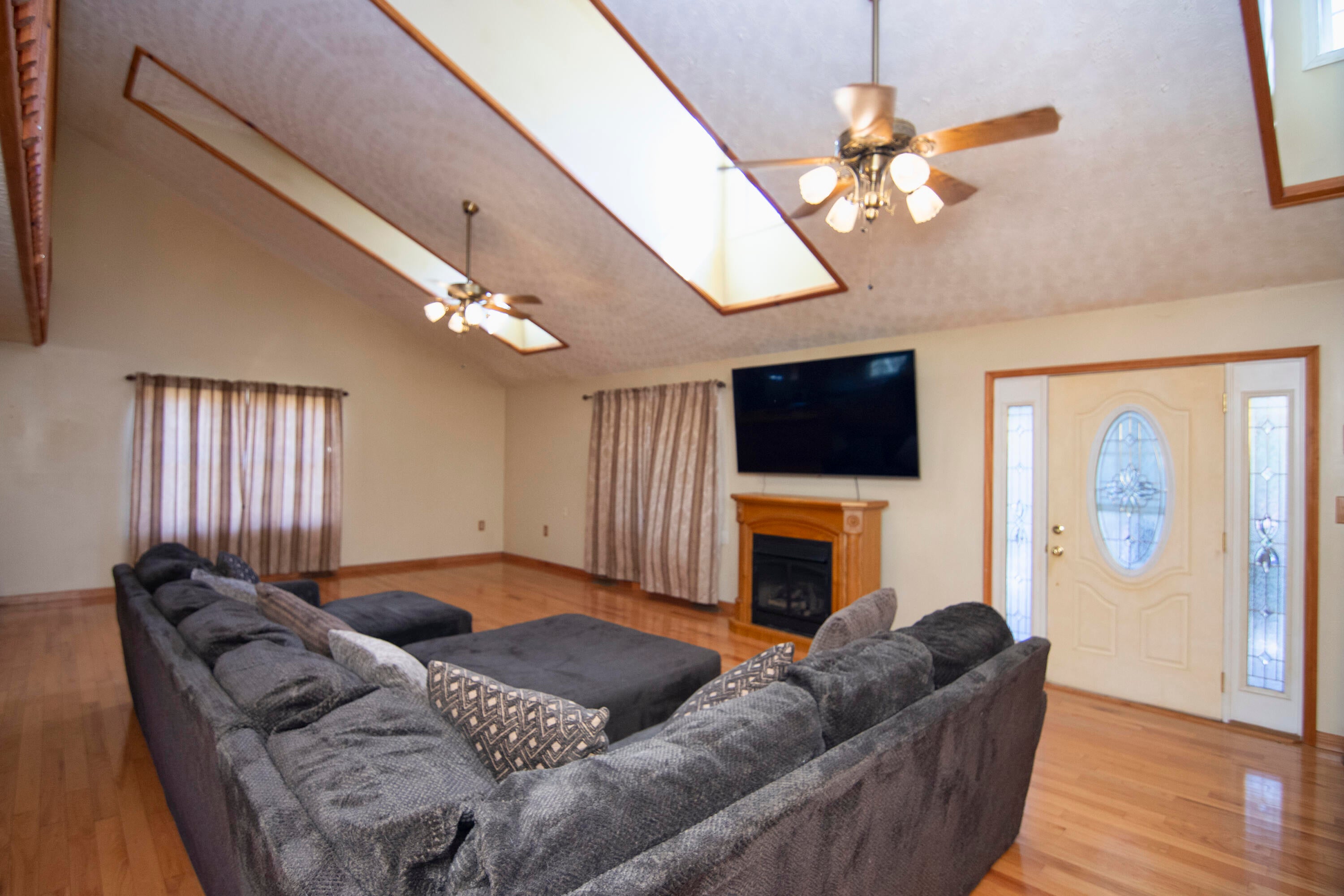 1674 Snake Run Road Alderson, WV 24910 - Photo 11 of 65 Gallery Image 11