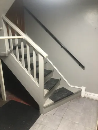 $1,200 | 1632 Ridgeland Avenue, Unit GDN, Berwyn, IL 60402