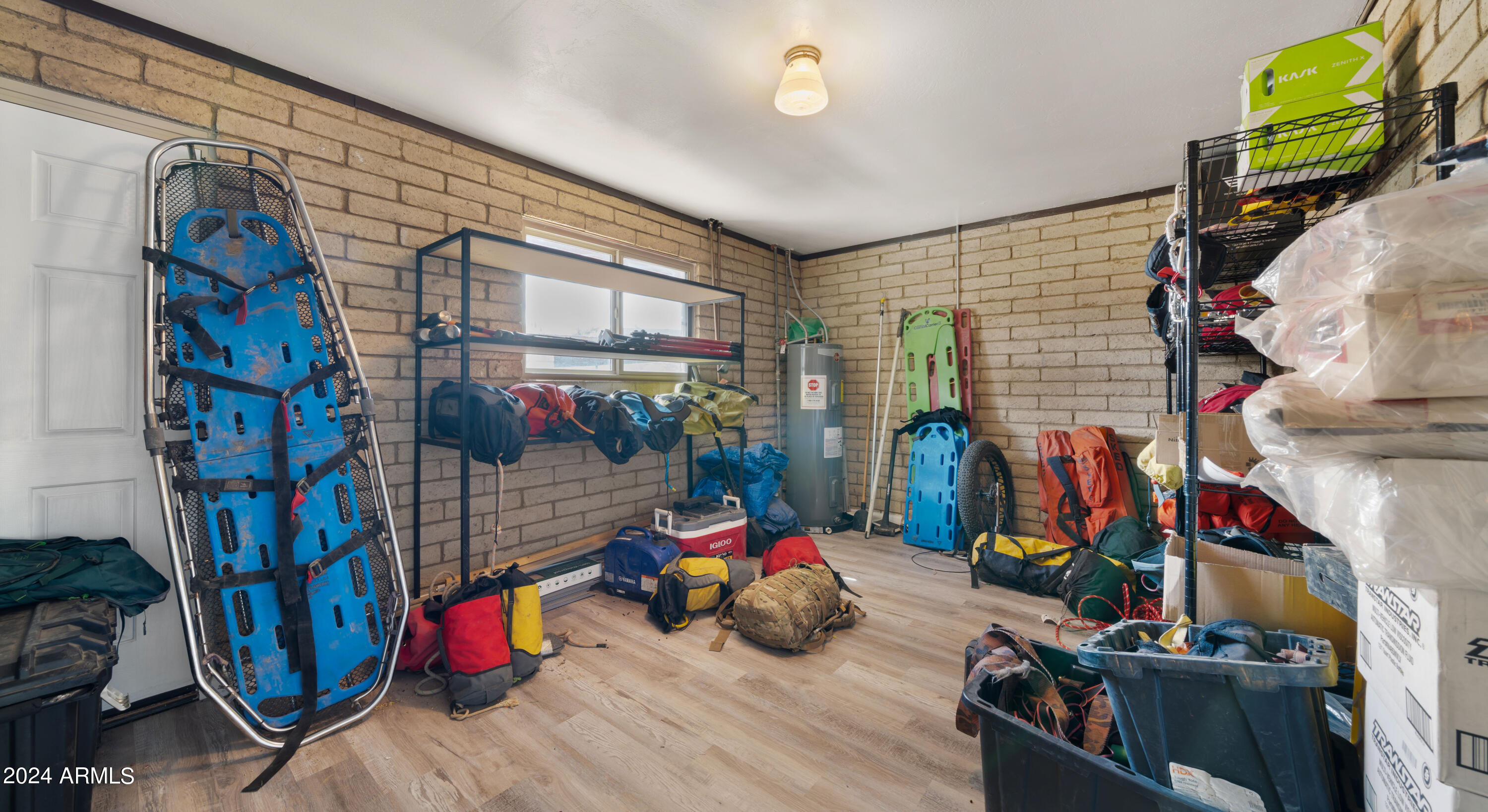 5801 East Saguaro Road Cave Creek, AZ 85331 - Photo 37 of 38 Utility Room hot water heater wd hookup