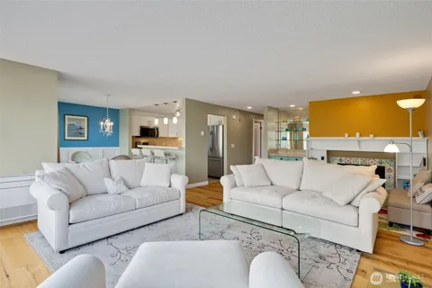 $499,000 | 601 South 227th Street, Unit 208N, Des Moines, WA 98198