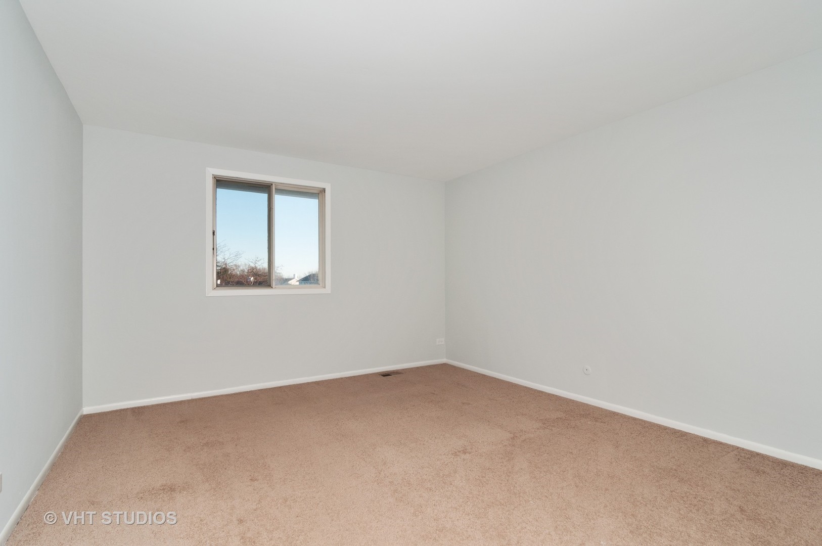 1138 Rhodes Court, Unit 1138 Wheaton, IL 60189 - Photo 11 of 16