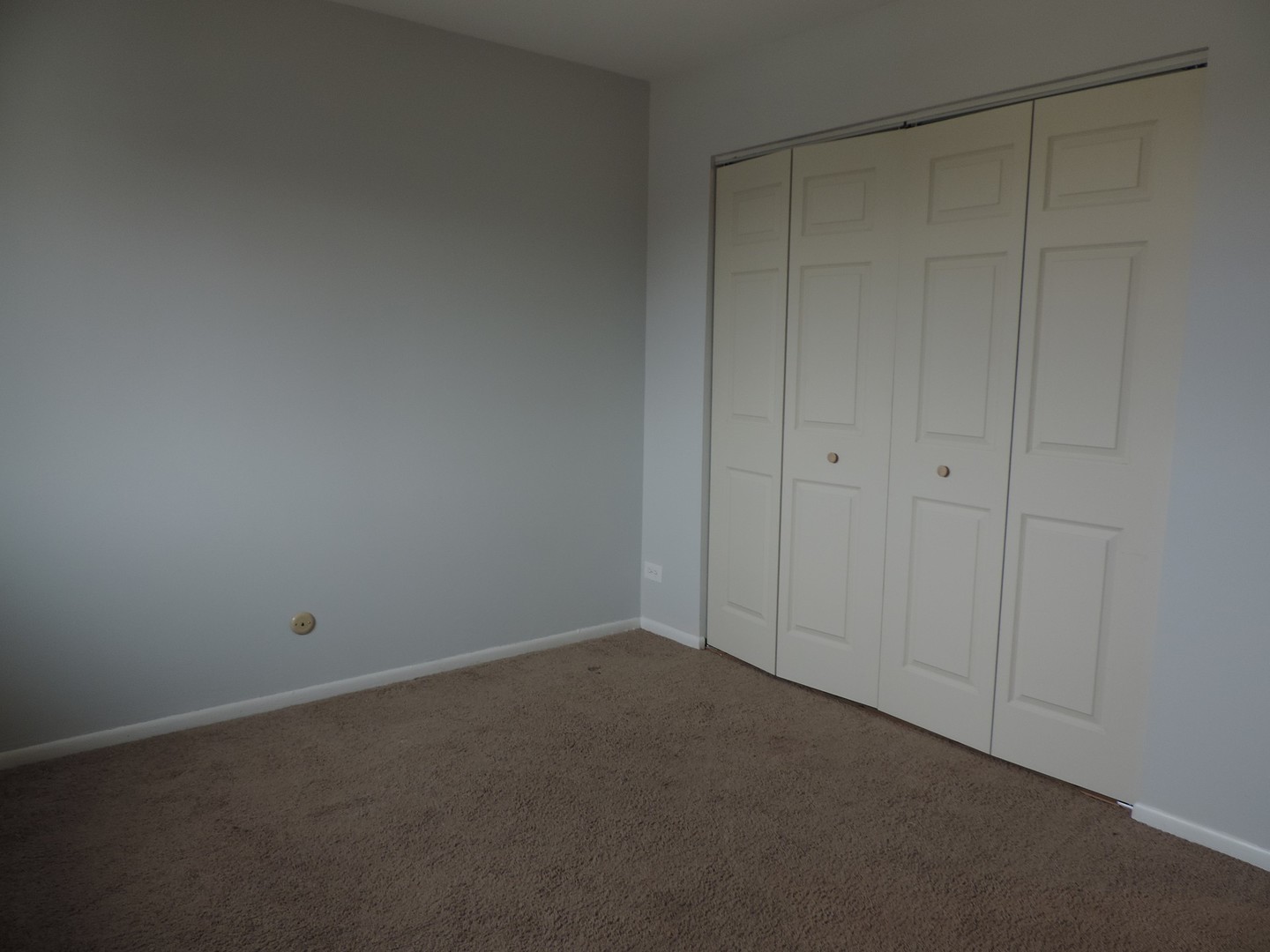 1138 Rhodes Court, Unit 1138 Wheaton, IL 60189 - Photo 13 of 16