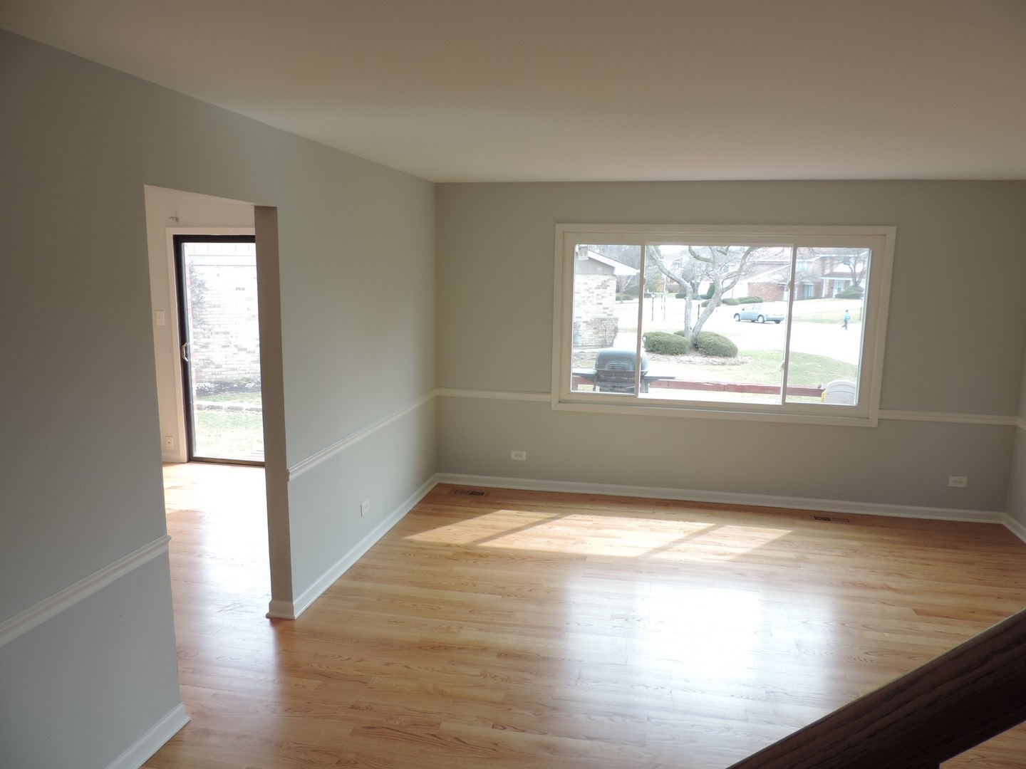 1138 Rhodes Court, Unit 1138 Wheaton, IL 60189 - Photo 6 of 16