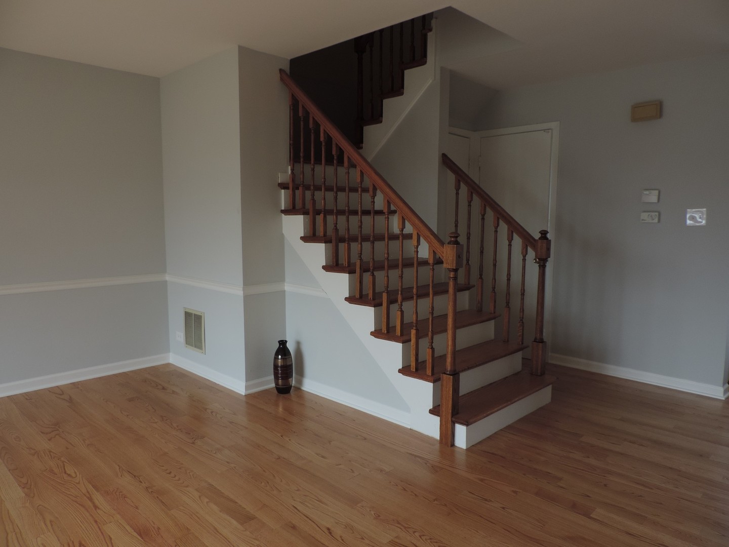 1138 Rhodes Court, Unit 1138 Wheaton, IL 60189 - Photo 7 of 16