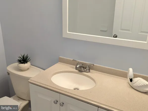 $2,300 | 8048 Pantano Place, Unit 8, Alexandria, VA 22309