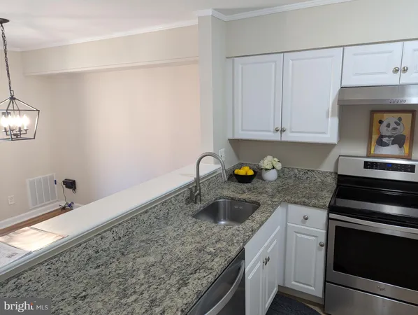 $2,300 | 8048 Pantano Place, Unit 8, Alexandria, VA 22309