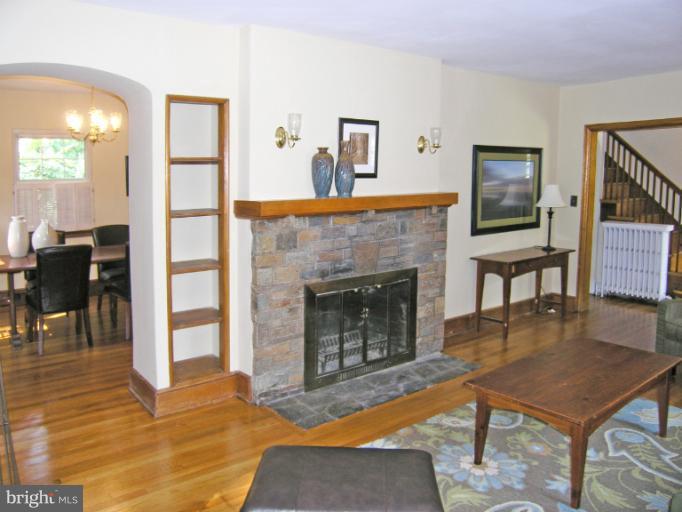 417 Ellsworth Drive Silver Spring, MD 20910 - Photo 10 of 24 Living Room