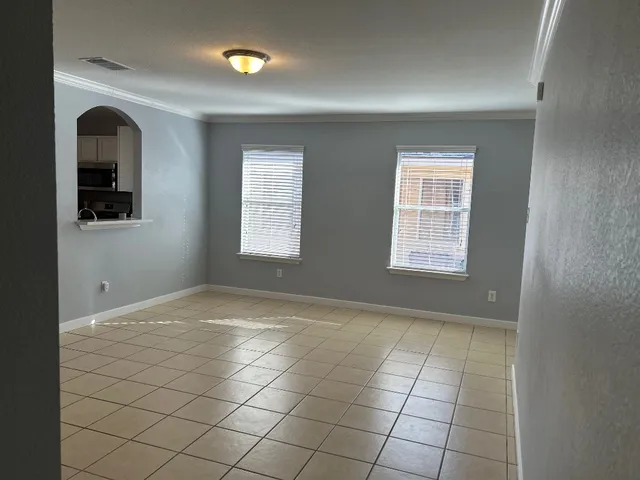 $250,000 | 13033 Jelly Palm Trail, Elgin, TX 78621