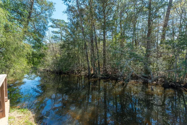 $1,600,000 | Island Island Breath Of Life Sanctuary Milton, Milton, FL 32570