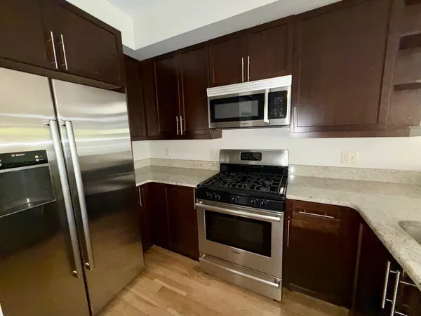 $5,975 | 703 Adams Street, Unit 2, Hoboken, NJ 07030