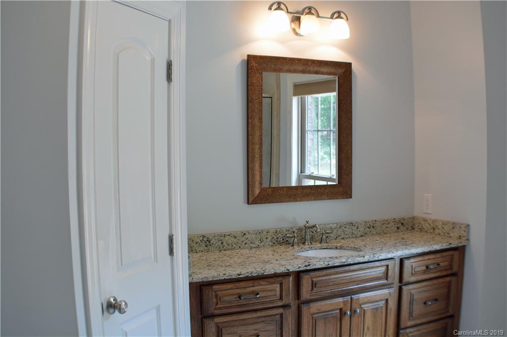 8024 White Oak Rd Union Grove Union Grove, NC 28689 - Photo 16 of 25