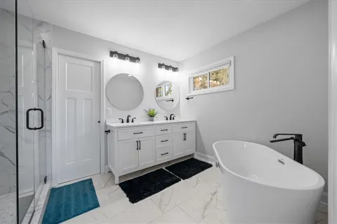 $649,000 | 8601 Travis Street, Overland Park, KS 66212