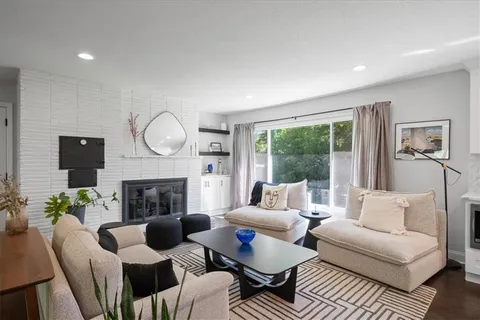 $649,000 | 8601 Travis Street, Overland Park, KS 66212