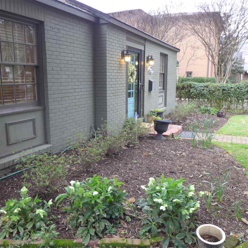 751 Roland Street Memphis, TN 38104 - Photo 2 of 24