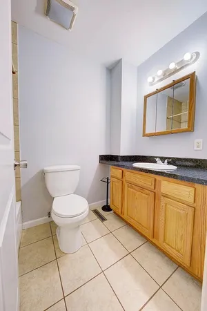 $1,250 | 260 West Unadilla Street, Unit 5, Pinckney, MI 48169