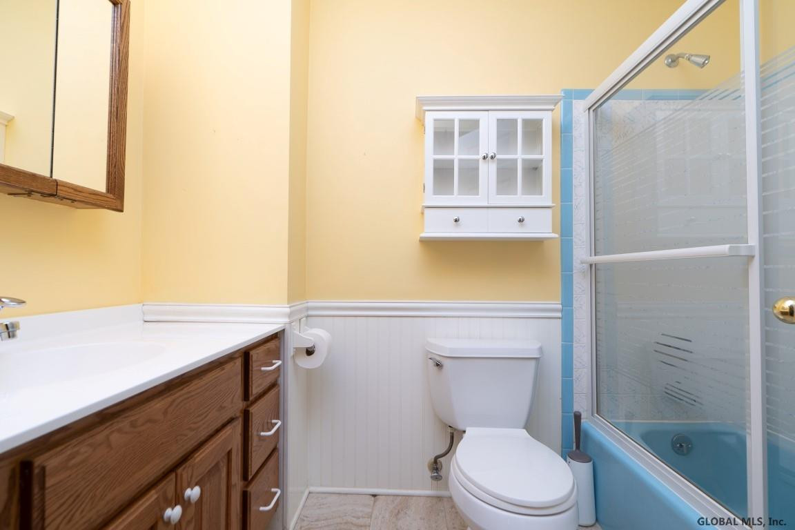 25 Dyke Road Colonie, NY 12110 - Photo 22 of 32 Photo 22