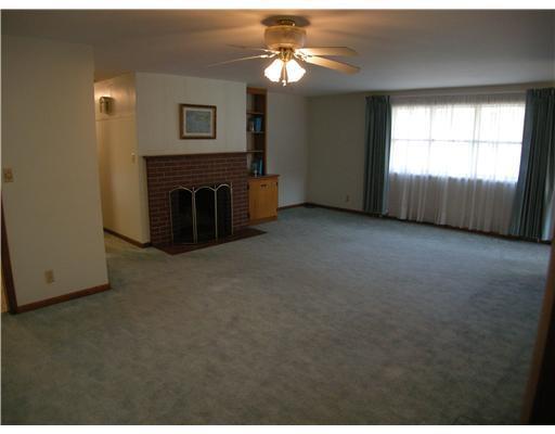 221 West Singer Street Springfield, OH 45506 - Photo 4 of 18 Gallery Image 4