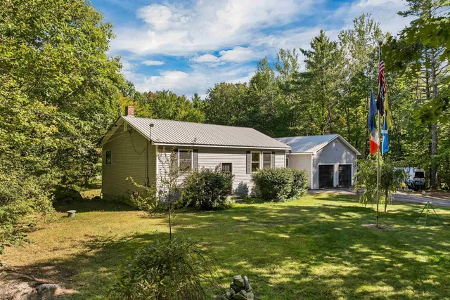 $499,000 | 1111 Stark Road, Conway, NH 03813