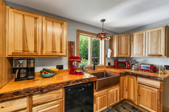 $485,000 | 1111 Stark Road, Conway, NH 03813