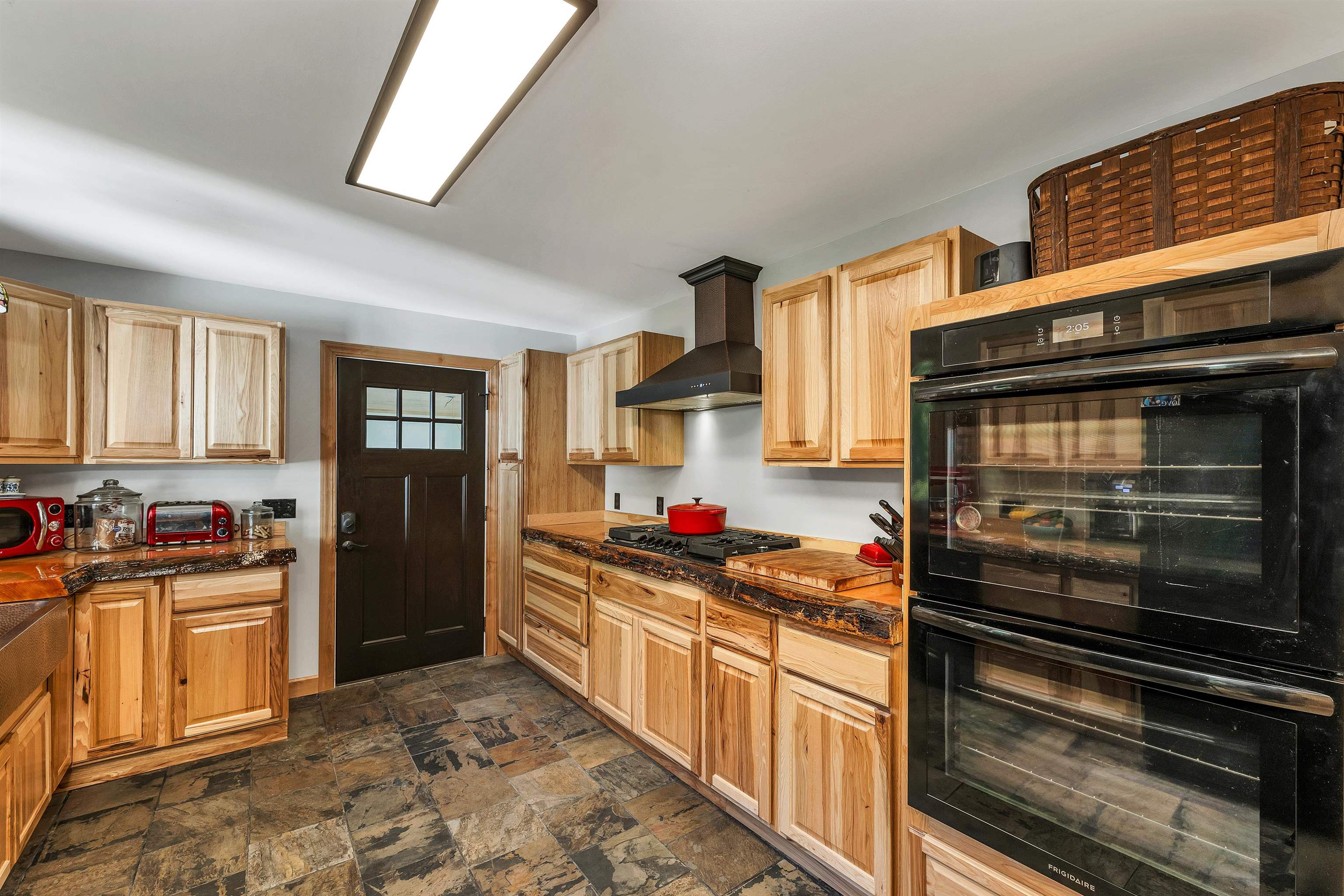 1111 Stark Road Conway, NH 03813 - Photo 6 of 48