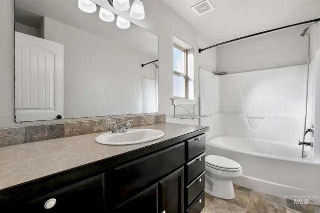 $380,000 | 277 Benno Street, Twin Falls, ID 83301