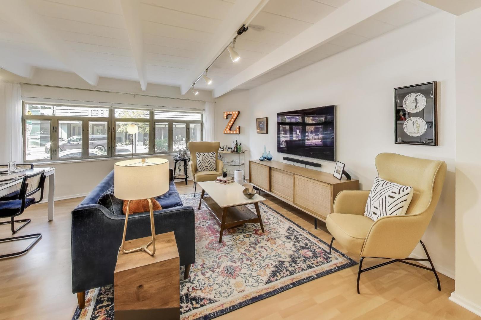 1862 Sherman Avenue, Unit 1NE Evanston, IL 60201 - Photo 5 of 21