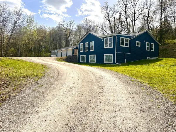 $464,000 | 15367 Highway 71, Sauk Centre, MN 56378