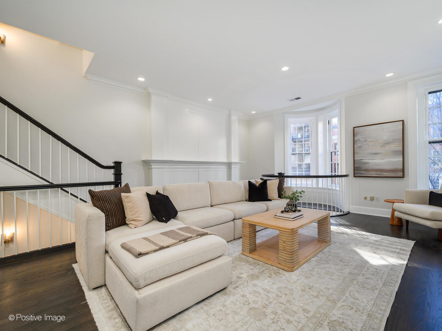 37 East Elm Street Chicago, IL 60611 - Photo 14 of 32 a living room with furniture and a wooden floor