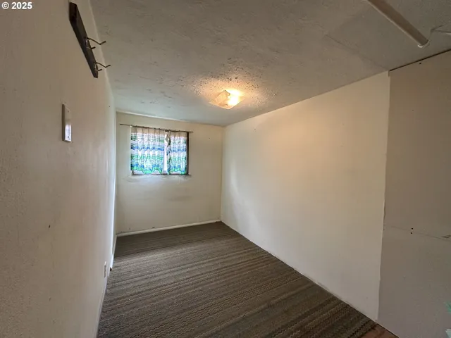 $99,000 | 103 B Avenue, Seneca, OR 97873