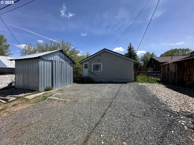 $99,000 | 103 B Avenue, Seneca, OR 97873