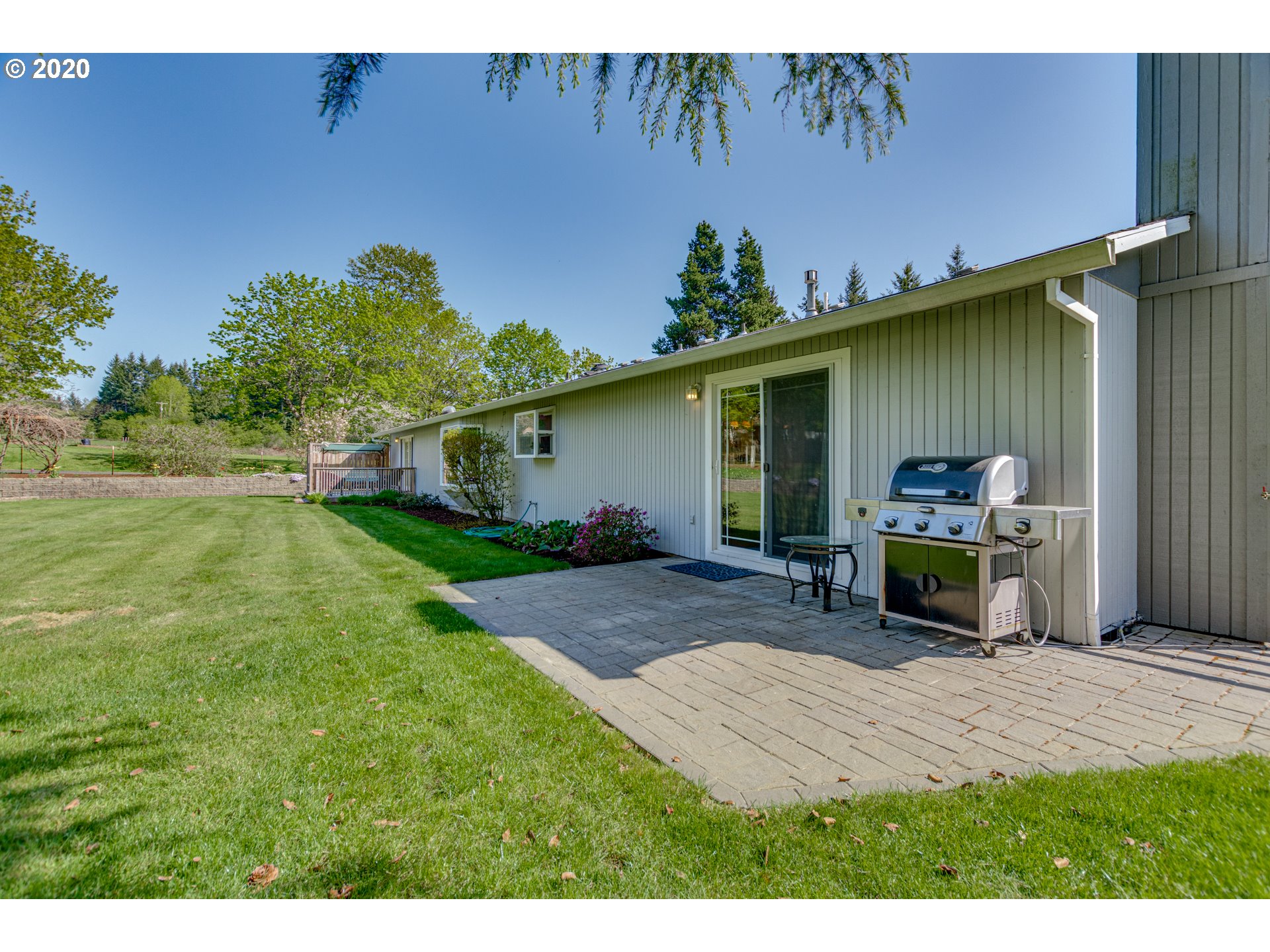15050 Southeast Royer Road Damascus, OR 97089 - Photo 14 of 31