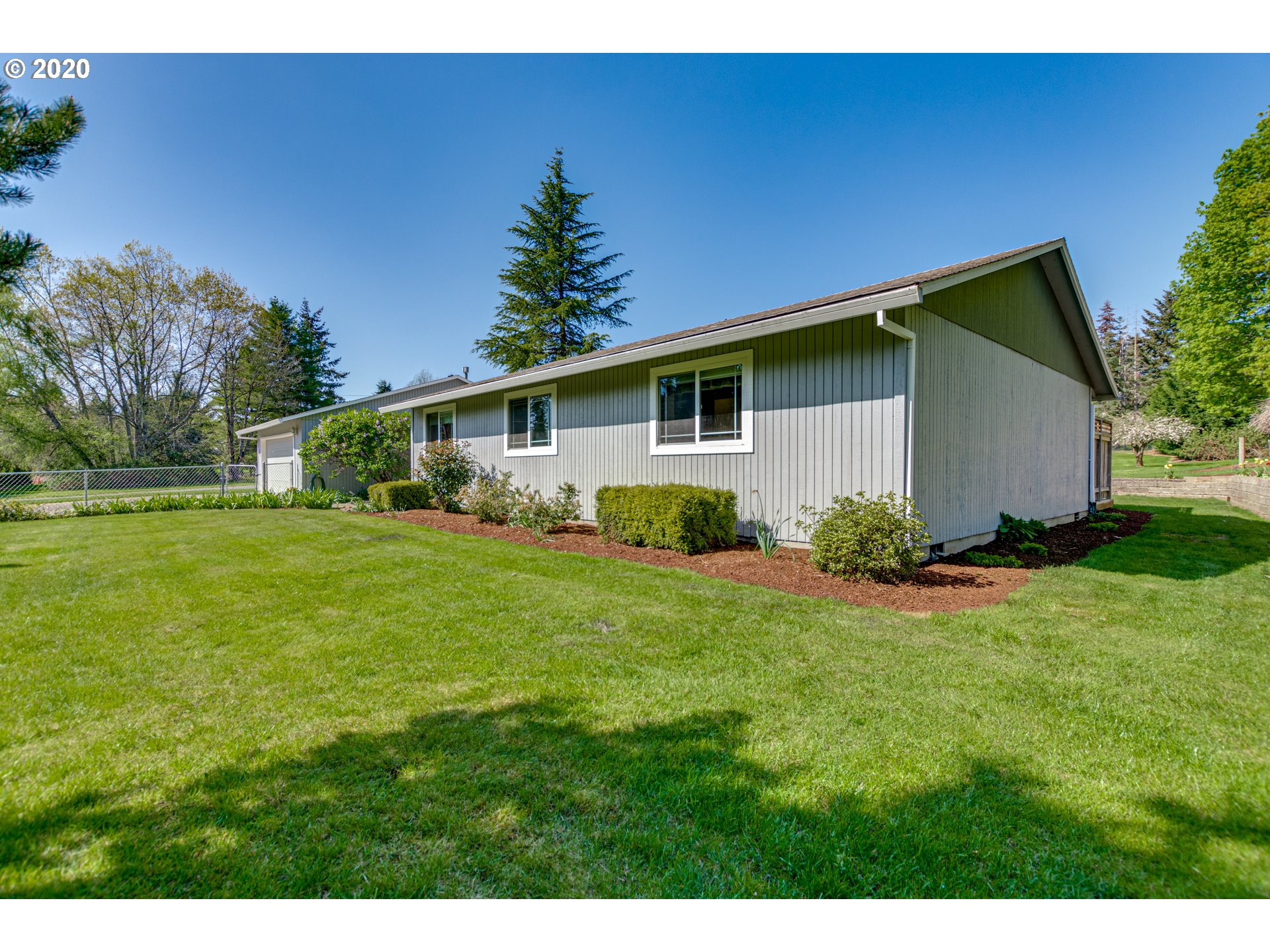 15050 Southeast Royer Road Damascus, OR 97089 - Photo 15 of 31