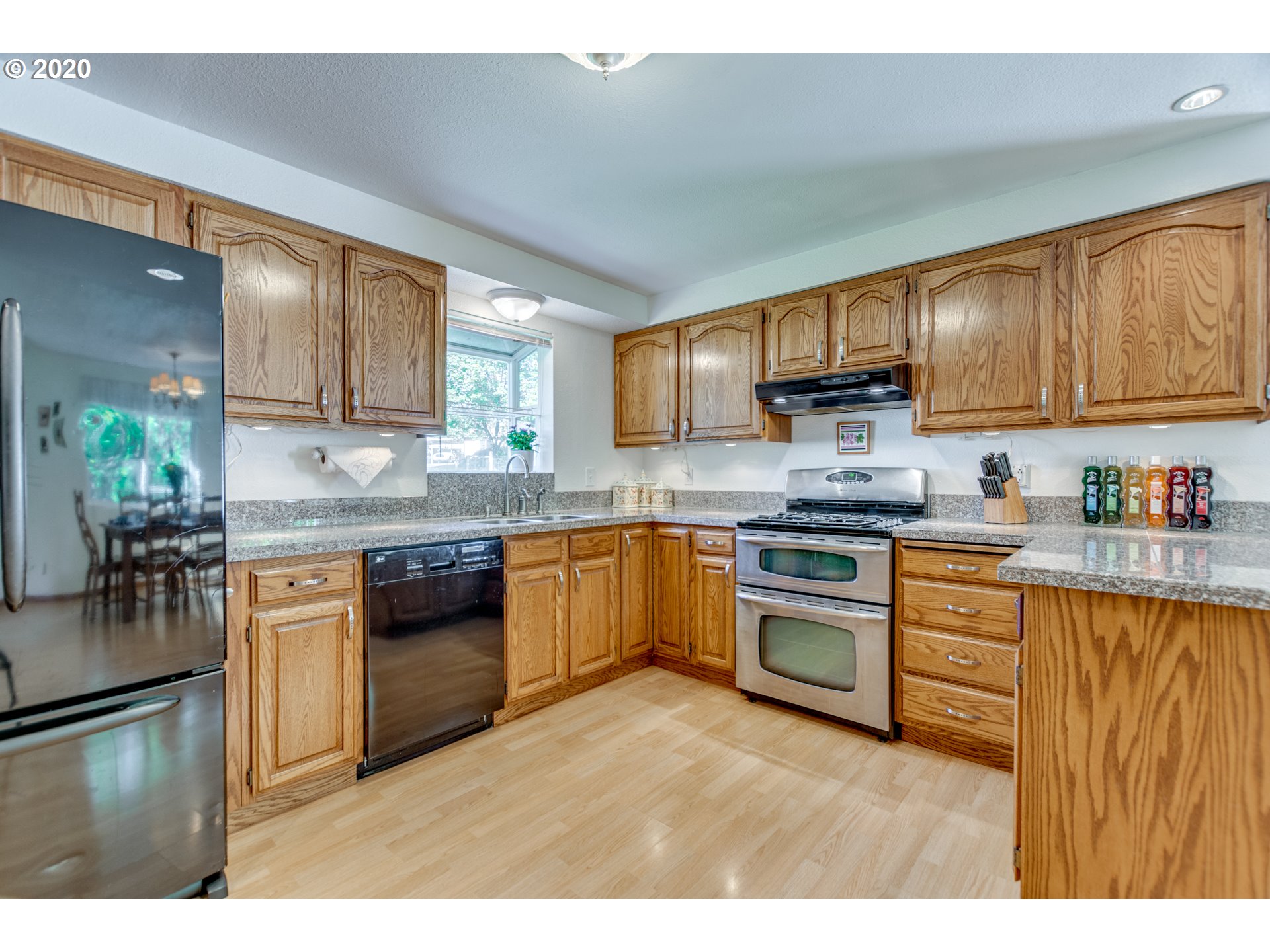 15050 Southeast Royer Road Damascus, OR 97089 - Photo 31 of 31