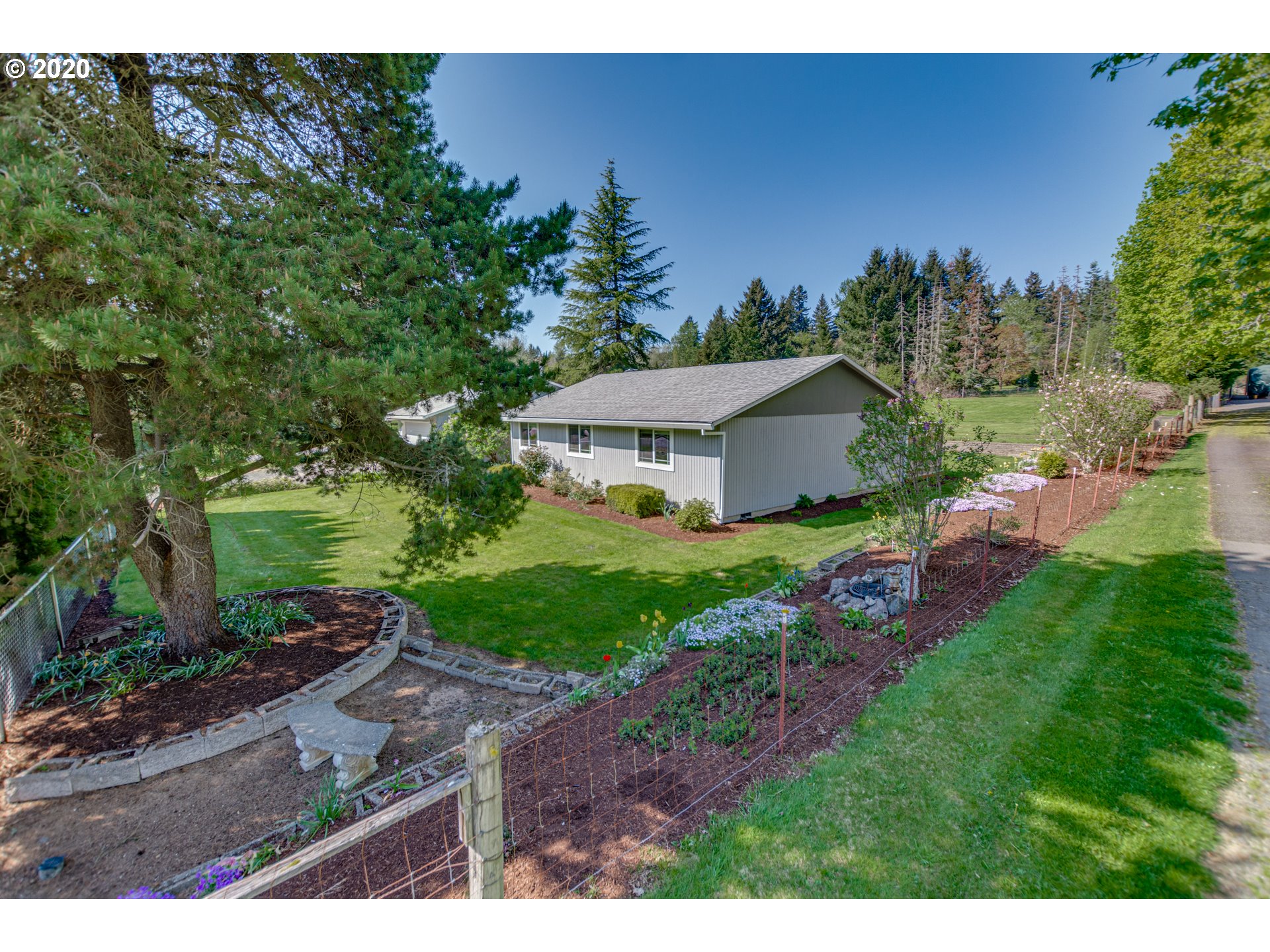 15050 Southeast Royer Road Damascus, OR 97089 - Photo 5 of 31