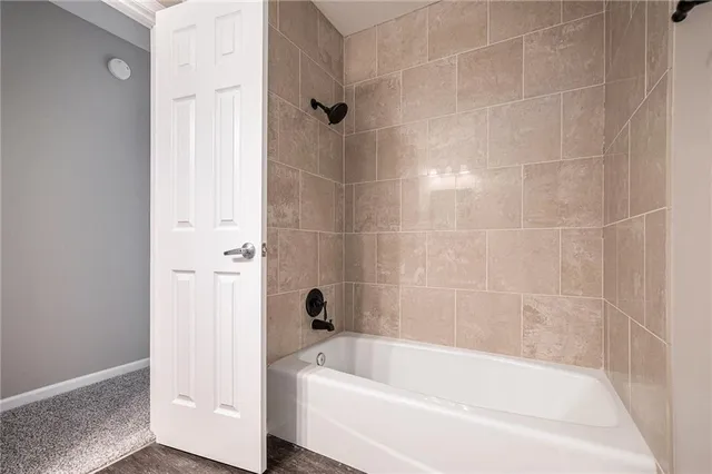 $325,000 | 7407 Northwest 78th Street, Kansas City, MO 64152