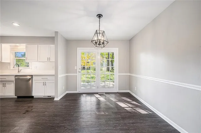 $325,000 | 7407 Northwest 78th Street, Kansas City, MO 64152