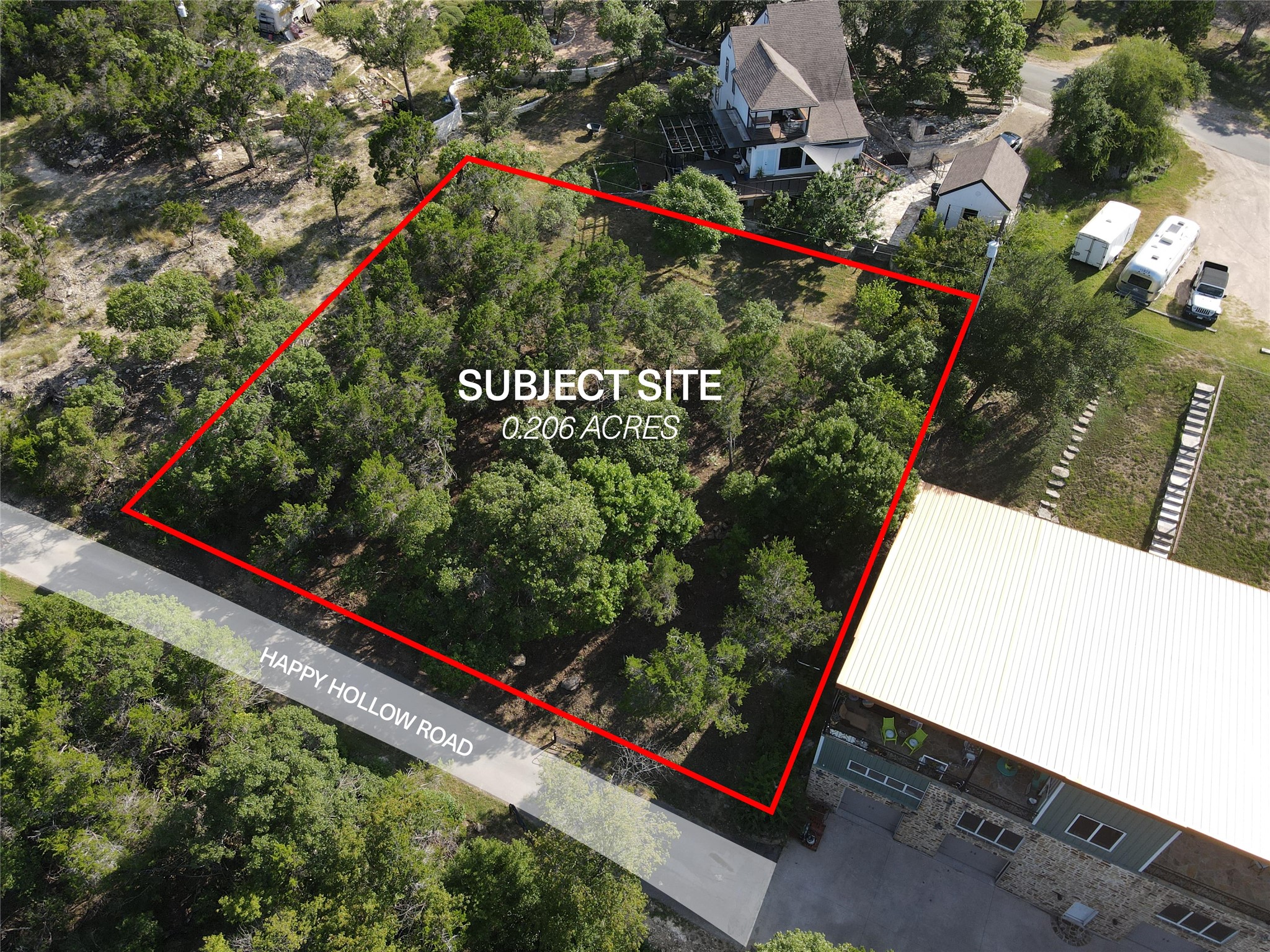a view of a yard with an outdoor seating