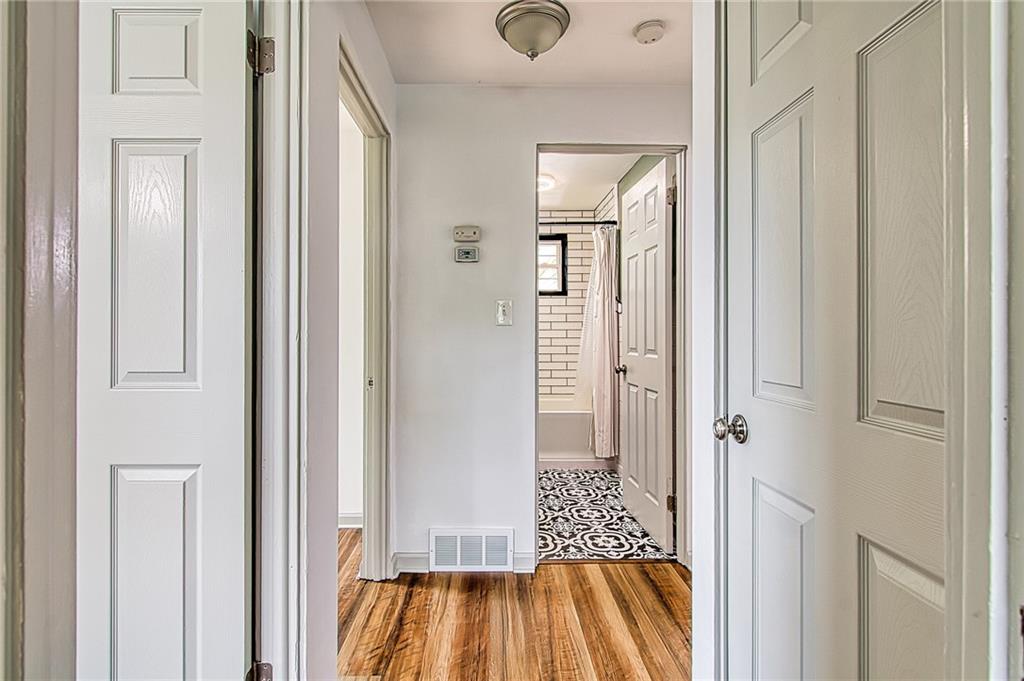 428 West Starz Road Gibsonia, PA 15044 - Photo 12 of 24