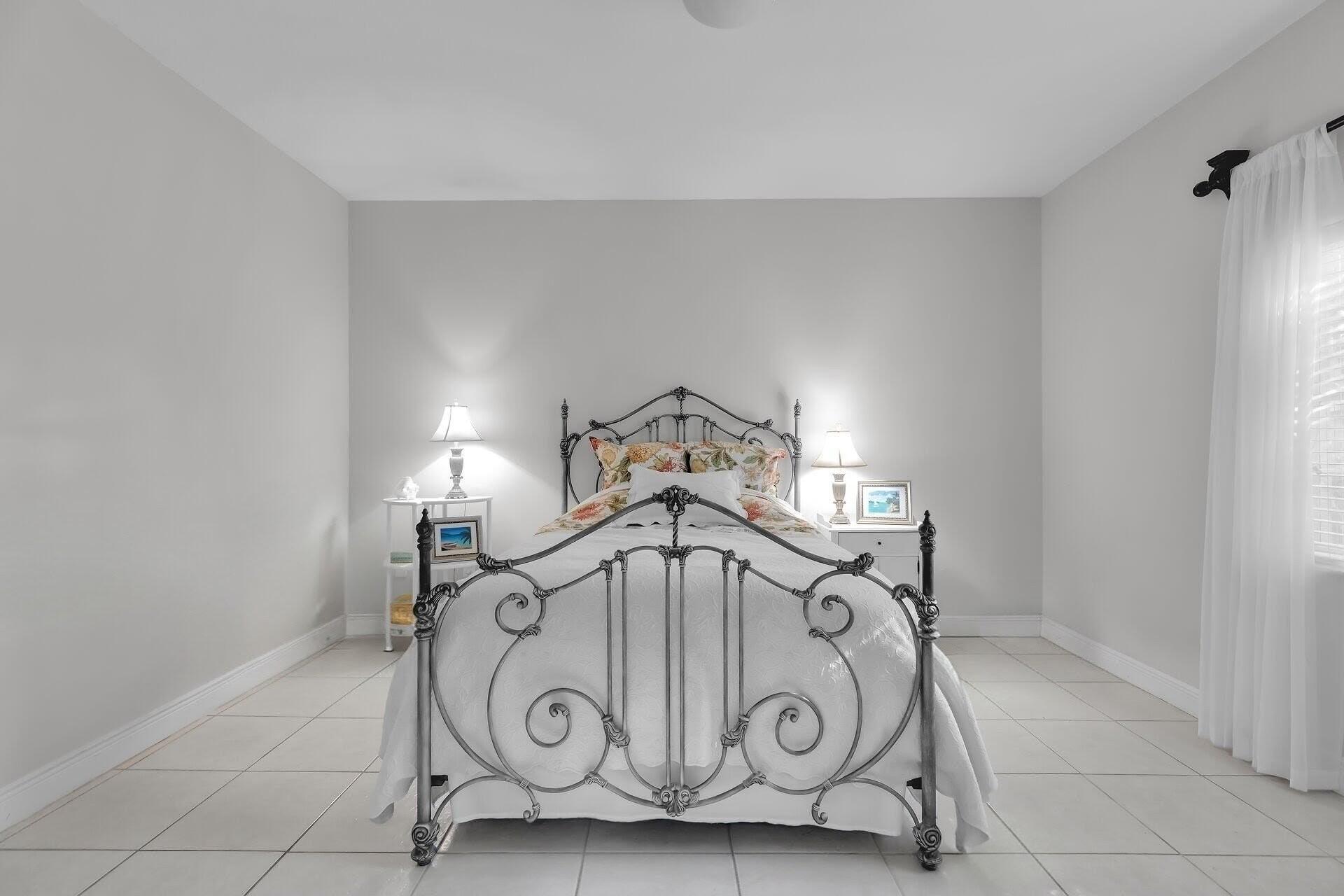 6 Fishermans Trail Key Largo, FL 33037 - Photo 15 of 50 a utility room with a sink