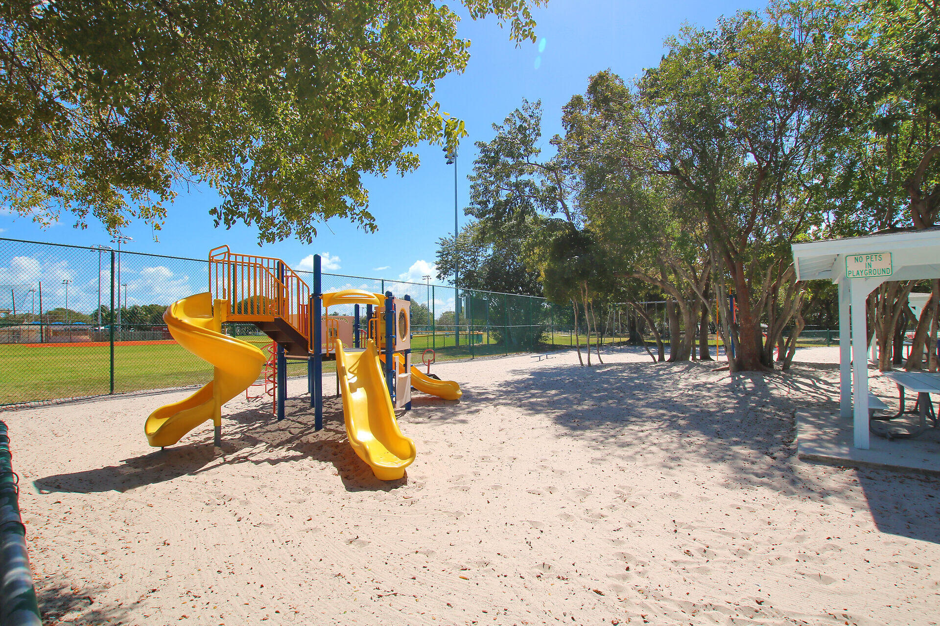 6 Fishermans Trail Key Largo, FL 33037 - Photo 45 of 50 a view of a park with slide