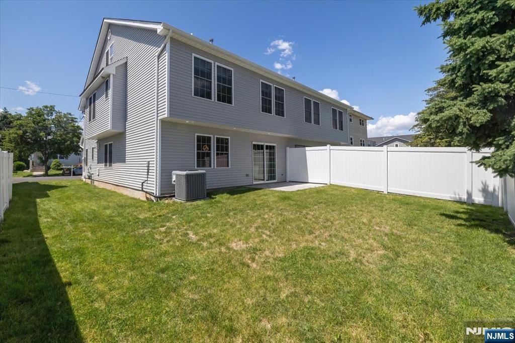 77 B Chestnut Street Lodi, NJ 07644 - Photo 40 of 50