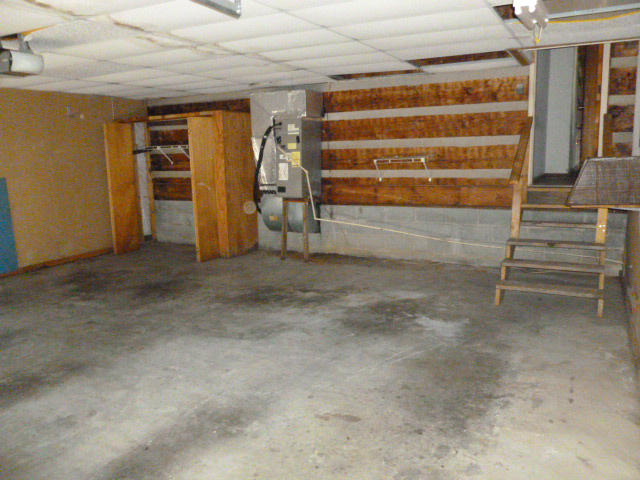 7740 Washington Pike Corryton, TN 37721 - Photo 13 of 13 Garage-Int