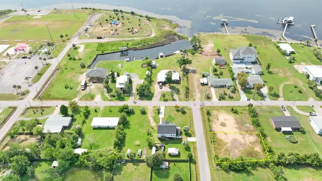 $67,500 | 1006 West 3rd Street, Lynn Haven, FL 32444