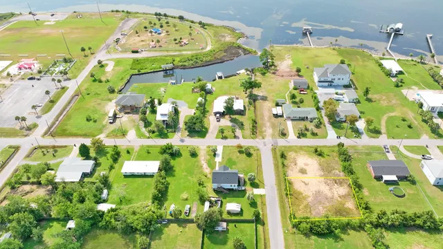 $67,500 | 1006 West 3rd Street, Lynn Haven, FL 32444