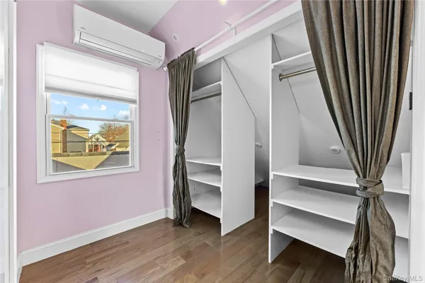 $1,299,000 | 163-37 20th Avenue | Clearview