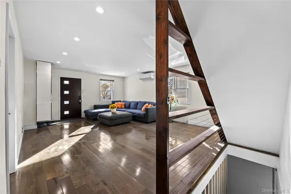 $1,299,000 | 163-37 20th Avenue | Clearview