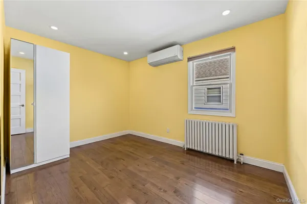 $1,299,000 | 163-37 20th Avenue | Clearview