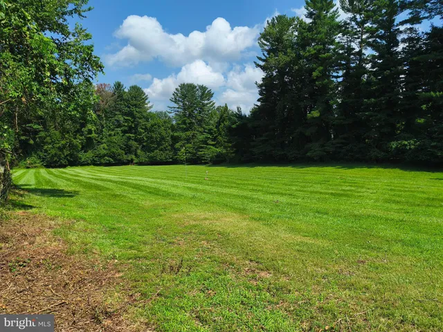 $4,575 | 901 Walker Road, Great Falls, VA 22066