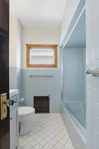 $2,900 | 67 Lake Street, Unit 2, Arlington, MA 02474
